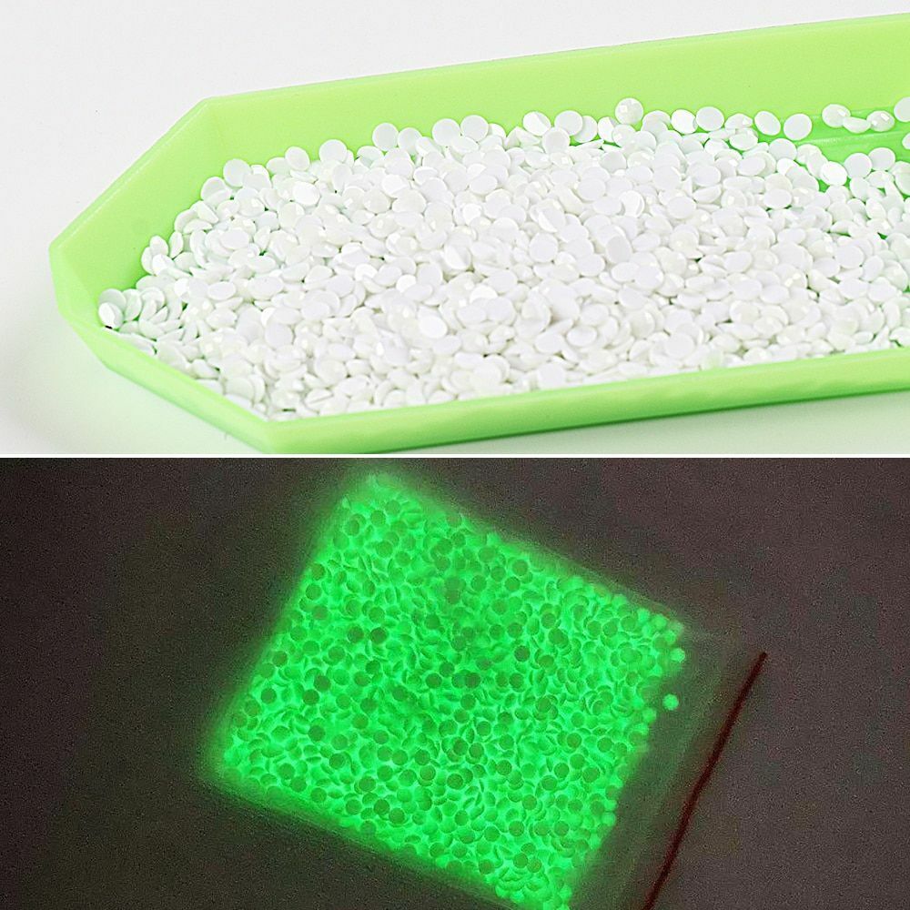 GLOW in the Dark Diamond Extra Drills - Diamond Painting Bling Art