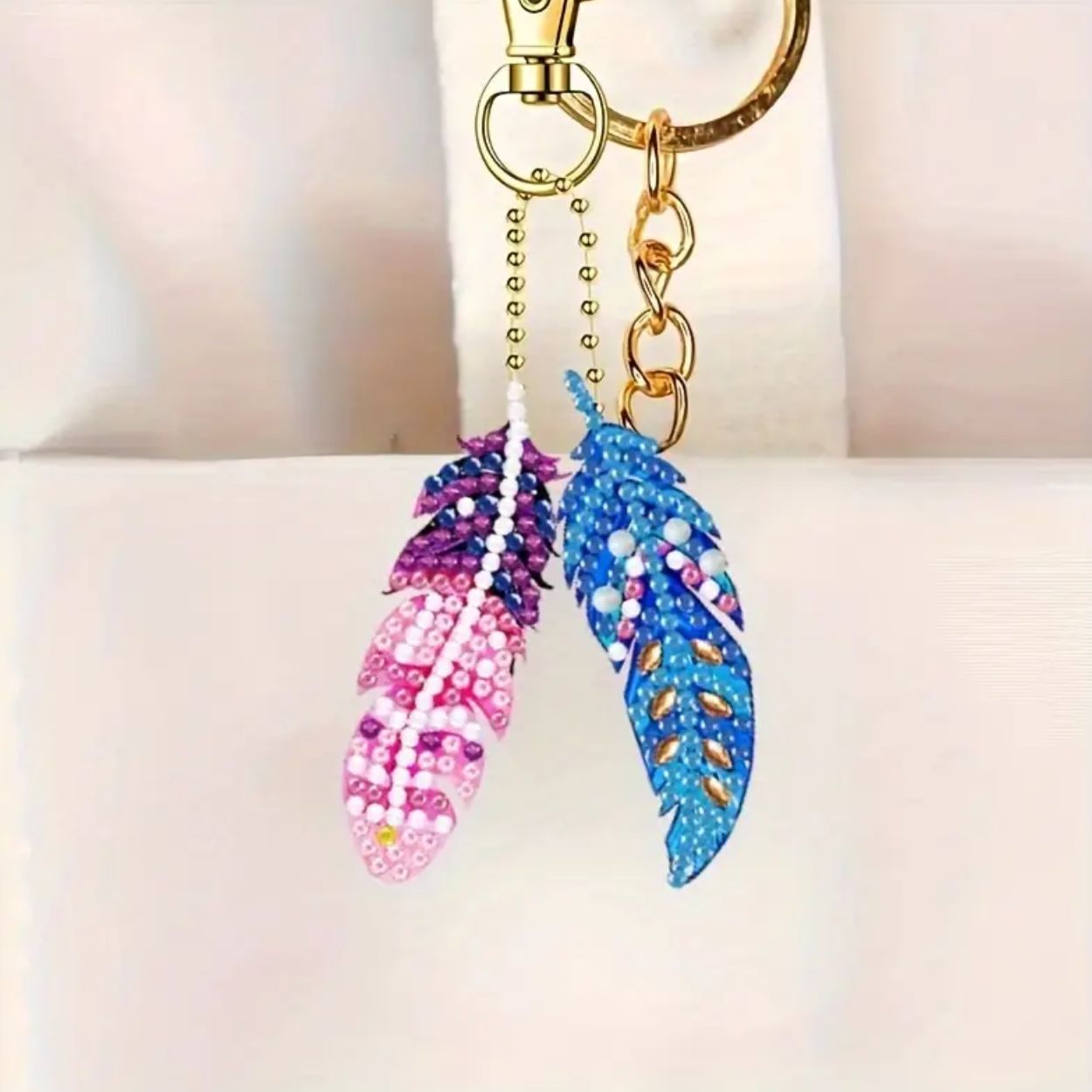 Feather Key Chains – Diamond Painting Bling Art
