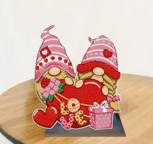 Gnome Valentine Wooden stand - Diamond Painting Bling Art